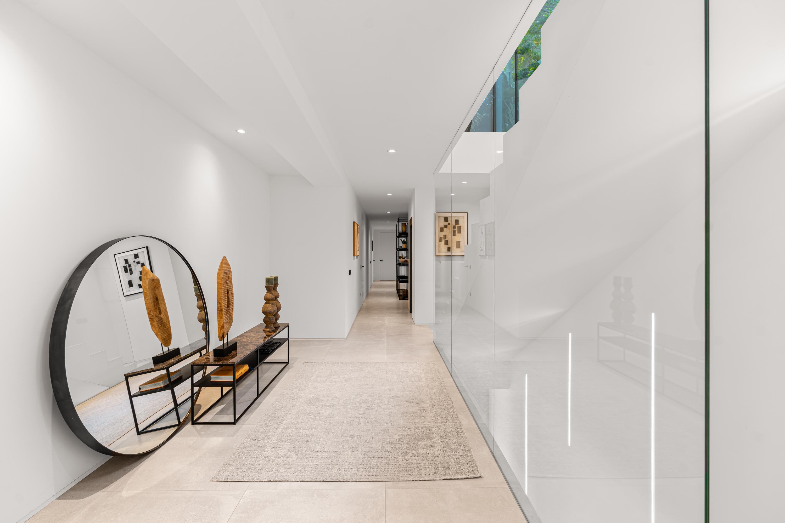 20250407090536000000_18