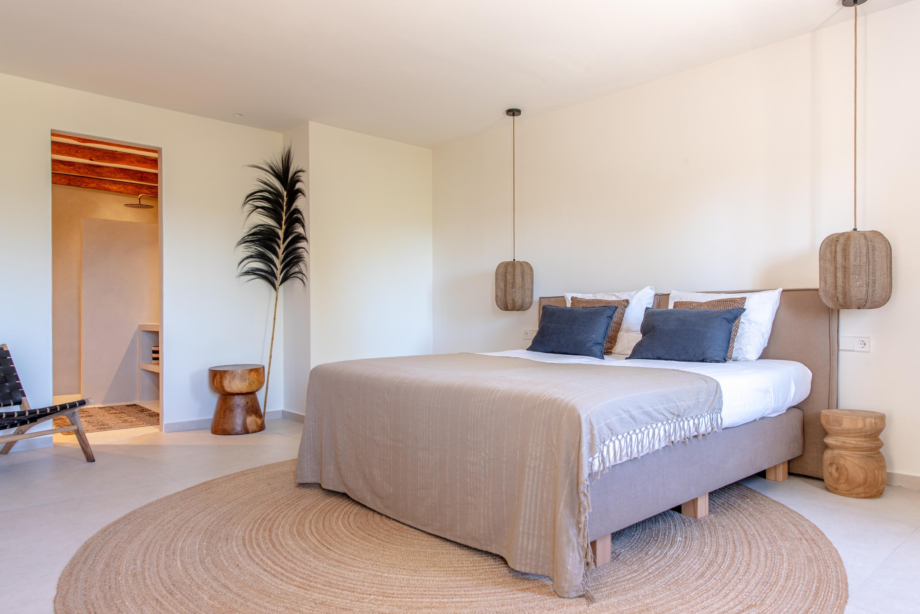 20250317135738000000_11HOUSEPHOTOSHOOT-40